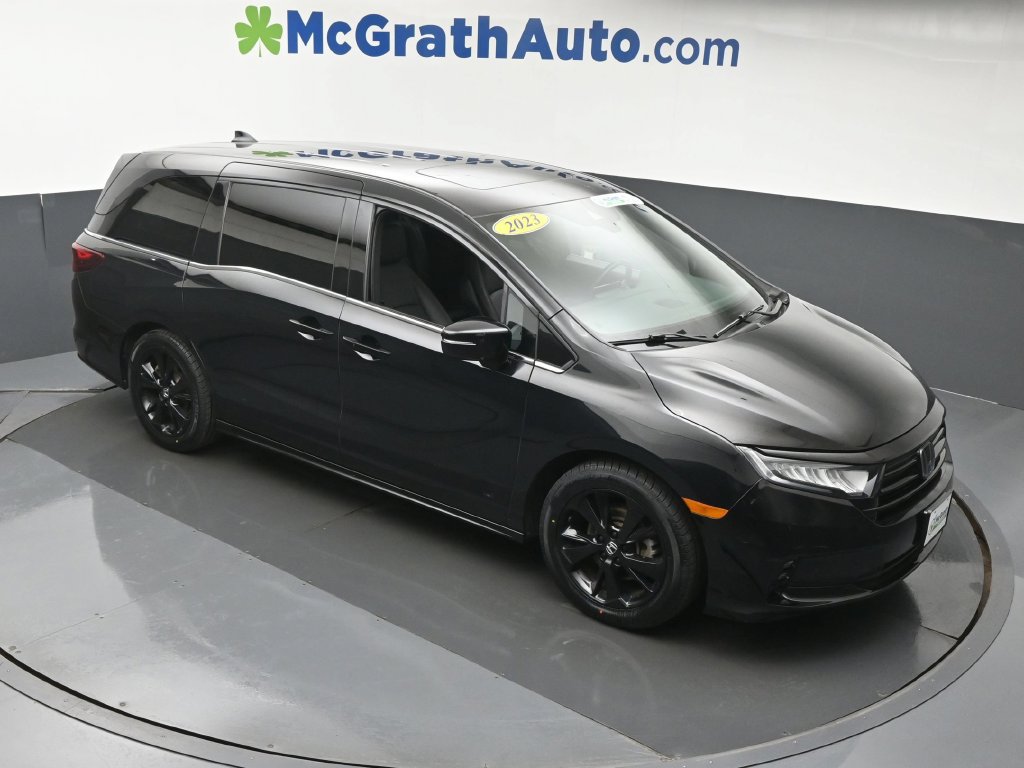 Used 2023 Honda Odyssey Sport image 3