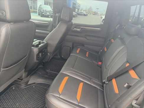 Used 2023 GMC Sierra 1500 AT4 w/ AT4 Premium Package image 11