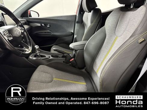 Used 2020 Hyundai Veloster Turbo R-Spec image 4