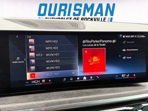 Used 2025 BMW X5 sDrive40i w/ Climate Comfort Package image 14