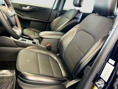 Used 2024 Ford Escape ST-Line w/ Tech Pack #1 image 21