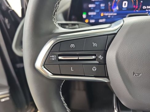 Certified 2024 Chevrolet Traverse Z71 w/ Enhanced Driving Package image 23