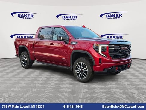 Used 2024 GMC Sierra 1500 AT4 w/ Technology Package image 3