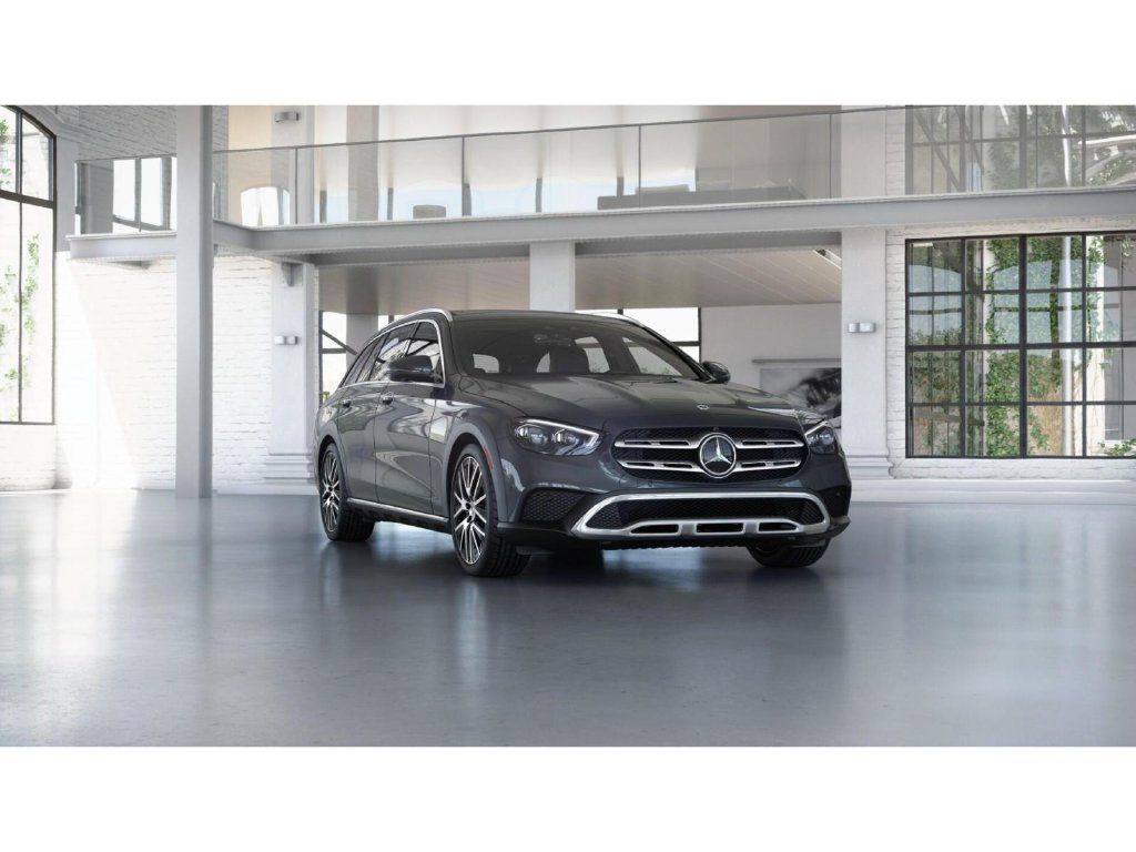 Used 2023 Mercedes-Benz E 450 4MATIC All-Terrain Wagon image 10
