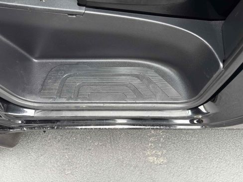 Used 2023 Mercedes-Benz Sprinter 2500 image 24