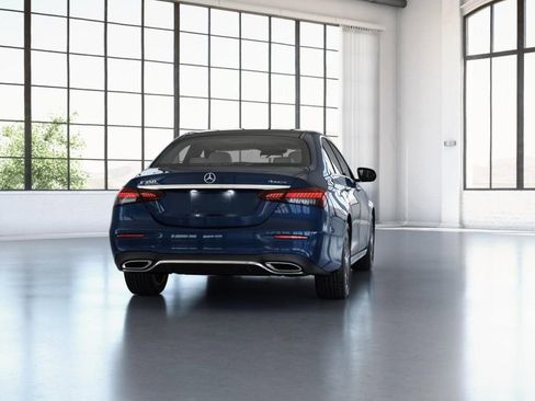 Used 2022 Mercedes-Benz E 350 4MATIC Sedan image 25