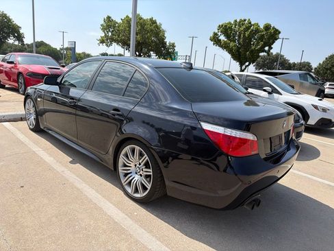 Used 2010 BMW 550i Sedan RWD image 3