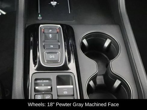 Used 2024 Honda Pilot EX-L image 13