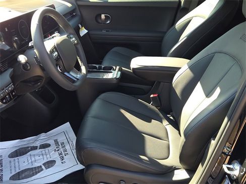 New 2026 Hyundai Ioniq 5 SEL image 17