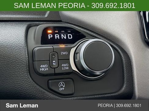 New 2026 RAM 1500 Express AWD/4WD image 16