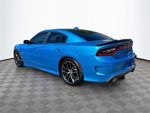 Used 2015 Dodge Charger R/T Scat Pack w/ Technology Group image 5