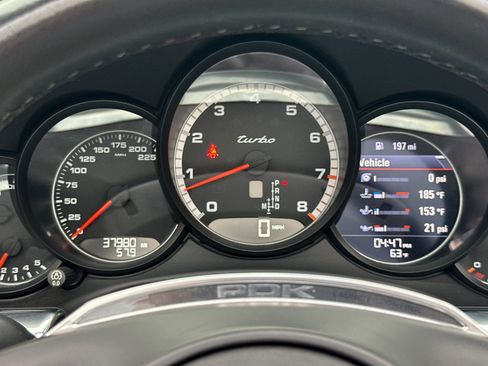 Used 2014 Porsche 911 Turbo image 23