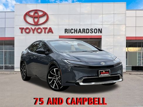 Used 2023 Toyota Prius Prime Premium image 1