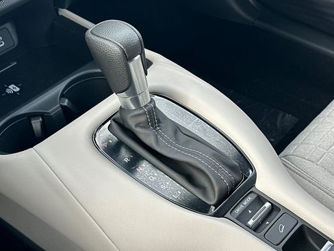 New 2026 Honda HR-V LX image 24