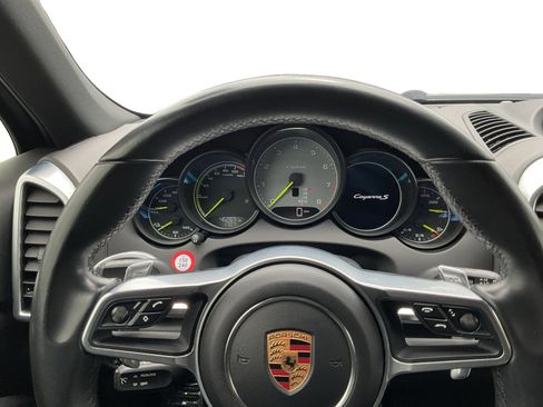 Used 2016 Porsche Cayenne S AWD/4WD image 12