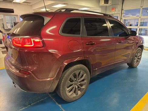 Used 2019 Jeep Cherokee High Altitude image 5