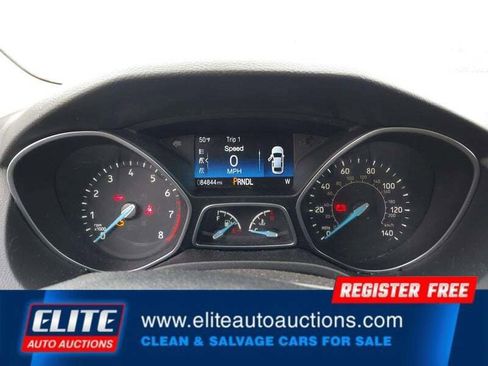 Used 2017 Ford Focus SE FWD image 14