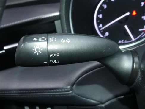 Used 2019 Toyota Avalon Touring w/ Advanced Safety Package image 35