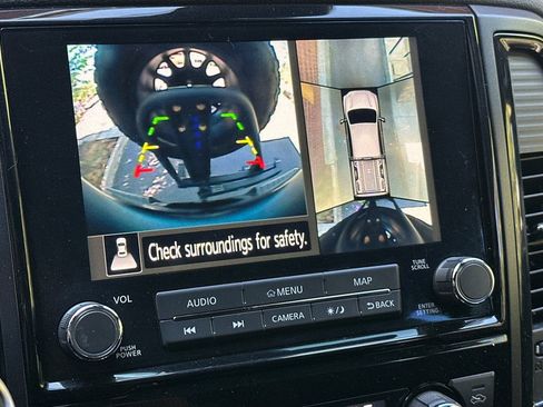 Used 2021 Nissan Titan PRO-4X w/ Pro-4x Convenience Package AWD/4WD image 19