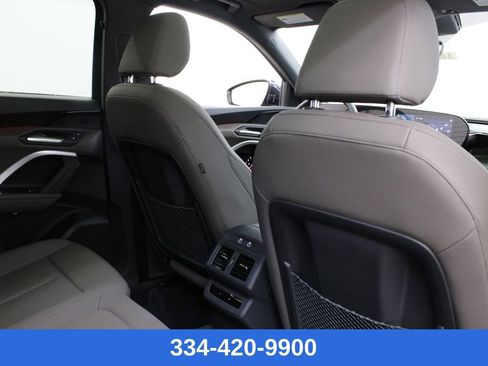 New 2025 Audi Q5 Premium image 19