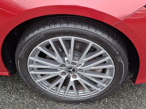 Used 2021 Mercedes-Benz CLA 250 4MATIC image 9