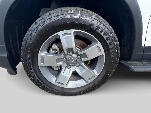 Certified 2025 Honda Ridgeline RTL image 28