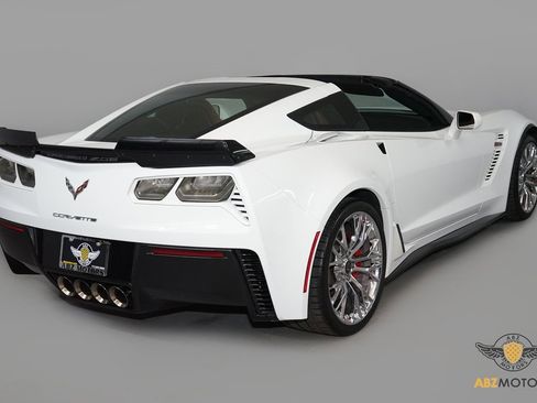 Used 2017 Chevrolet Corvette Z06 image 6