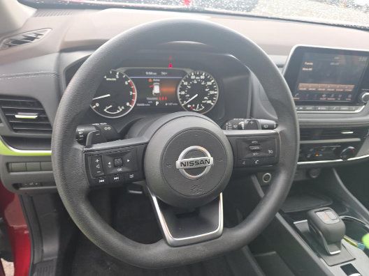 Used 2021 Nissan Rogue S AWD/4WD image 6