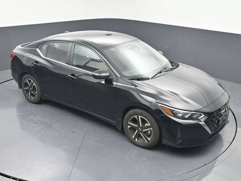 Used 2024 Nissan Sentra SV FWD image 32