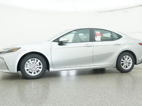 New 2026 Toyota Camry LE image 18