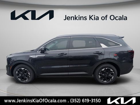 New 2026 Kia Sorento S image 6
