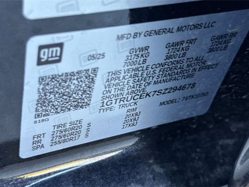 Used 2025 GMC Sierra 1500 Elevation image 26