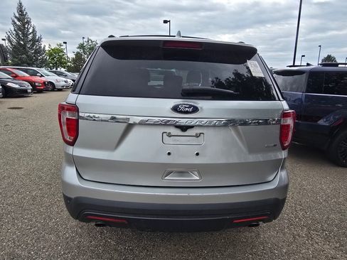 Used 2016 Ford Explorer 4WD image 4