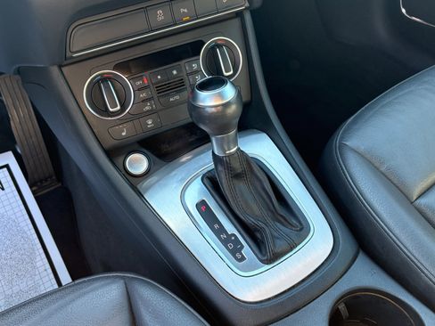 Used 2018 Audi Q3 2.0T Premium Plus w/ Premium Plus Package image 27