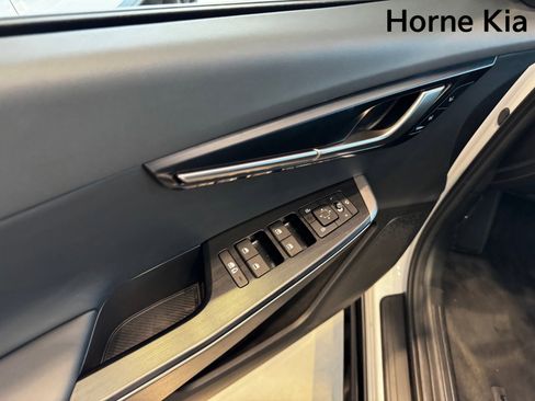 New 2025 Kia EV6 Wind image 10