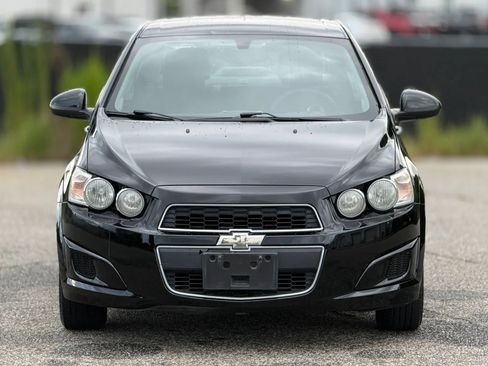Used 2016 Chevrolet Sonic LT FWD image 5