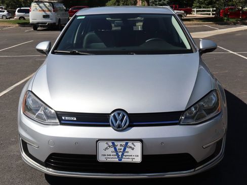 Used 2015 Volkswagen e-Golf Limited Edition FWD image 12
