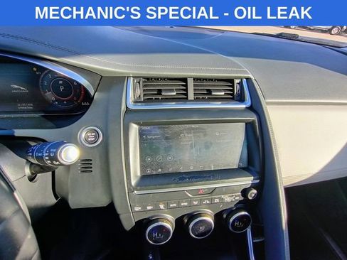 Used 2020 Jaguar E-PACE SE AWD/4WD image 29