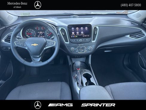 Used 2025 Chevrolet Malibu RS FWD image 23