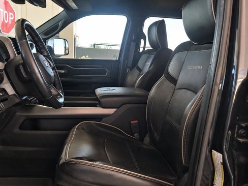 Used 2021 RAM 2500 Laramie AWD/4WD image 9