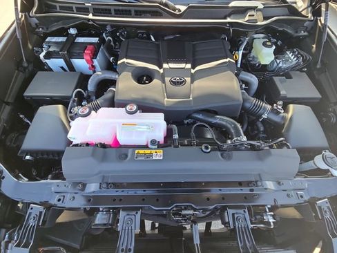 New 2026 Toyota Tundra Limited image 30