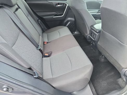 Used 2025 Toyota RAV4 XLE image 13