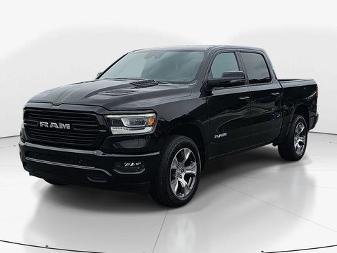 Used 2024 RAM 1500 Laramie AWD/4WD image 11