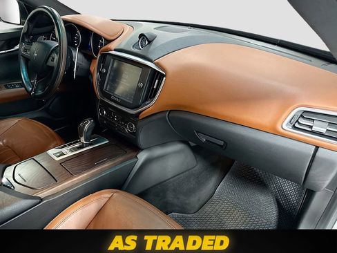 Used 2014 Maserati Ghibli S Q4 AWD/4WD image 32