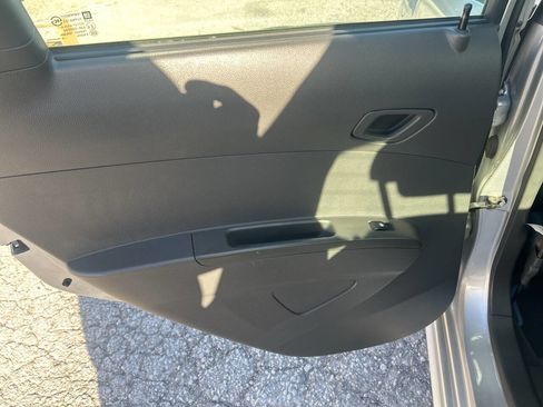 Used 2016 Chevrolet Spark LT image 15