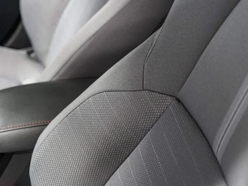 Certified 2025 Toyota Corolla SE FWD image 20