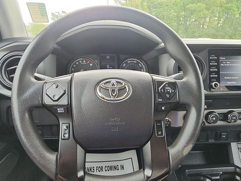 Used 2021 Toyota Tacoma SR w/ SX Package AWD/4WD image 15