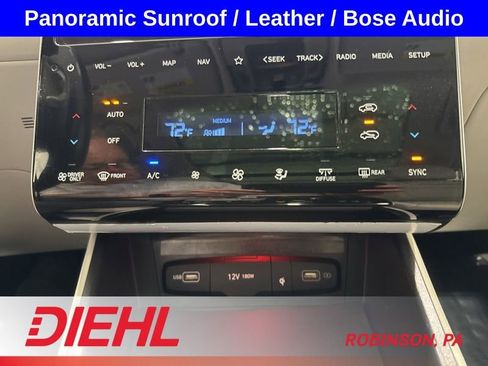 Used 2022 Hyundai Tucson Limited AWD/4WD image 35