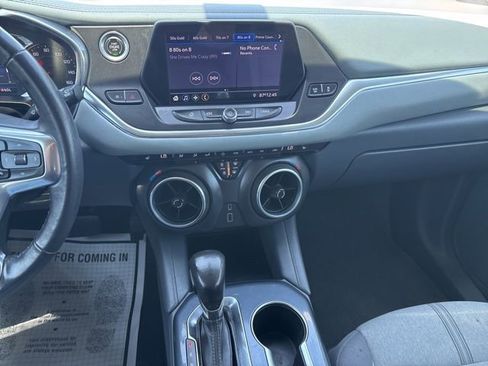 Used 2020 Chevrolet Blazer LT FWD image 38