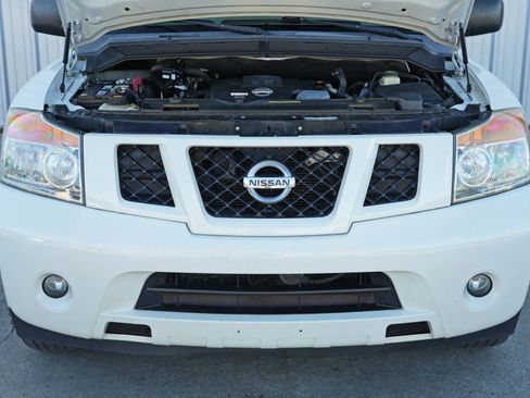 Used 2013 Nissan Armada SV image 7